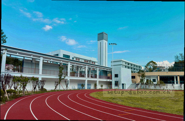若干矩形模块重新排列的前后对比线框，箭头指示移动方向